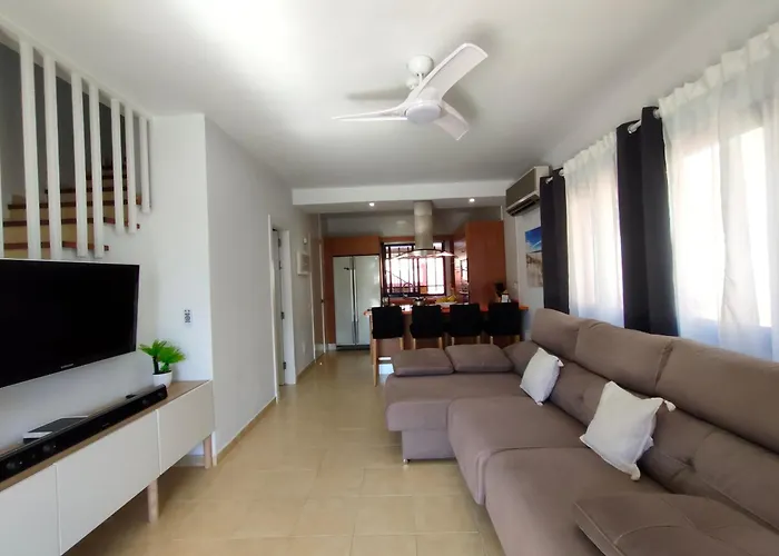 בית נופש Lemon Terraced House