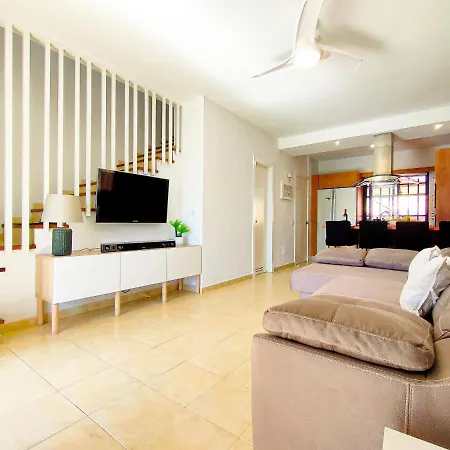 Lemon Terraced House * Playa del Ingles (Gran Canaria)